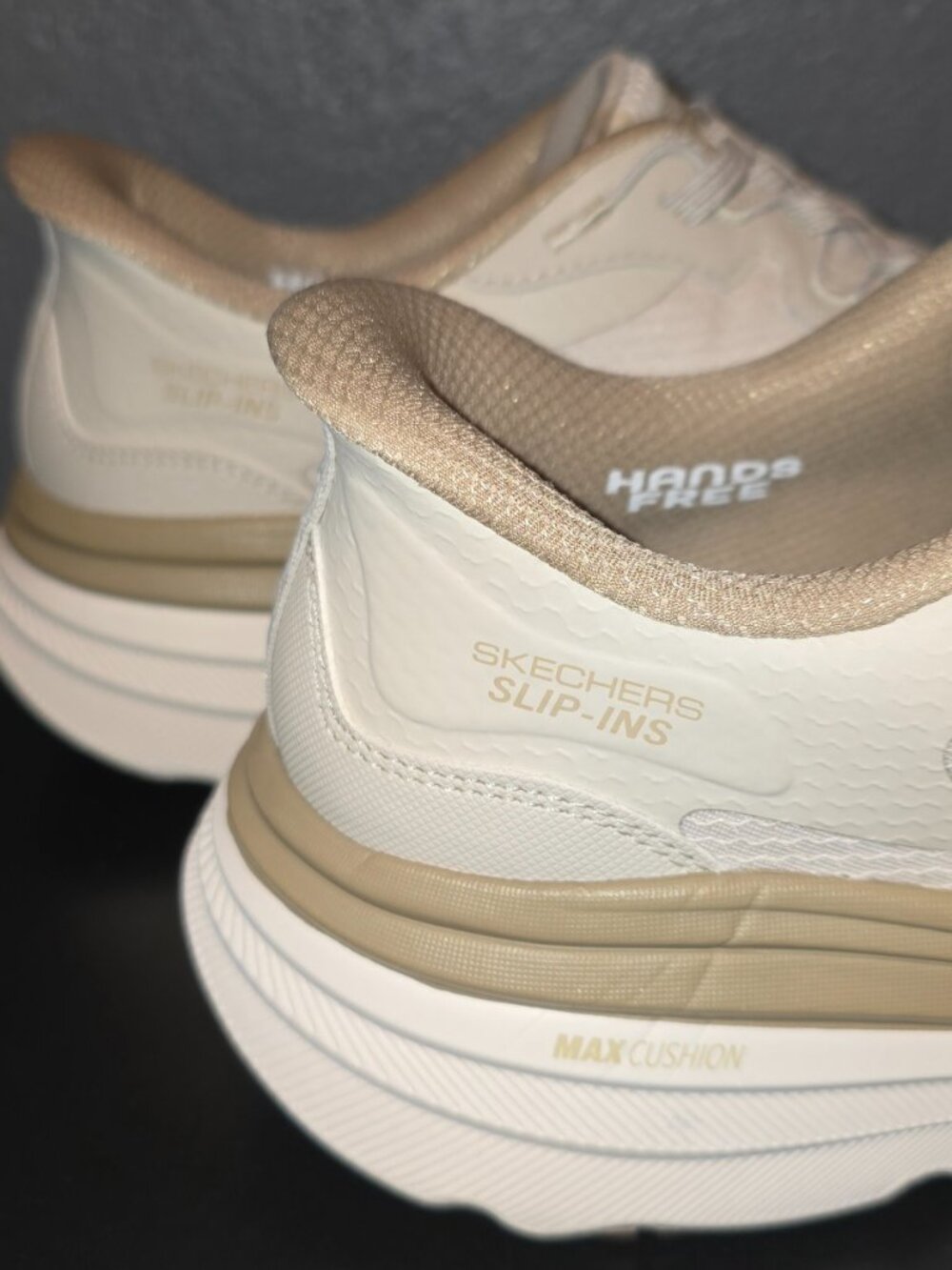 Skechers Slip-Ins Zirrus Womens Size 9 Tan Hands Free Water Repellent Sneakers - Picture 8 of 9